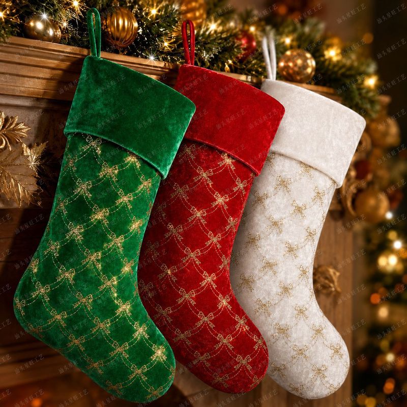 Christmas Stocking Hanging - 新しいクリスマスストッキングオーナメント、クリスマスツリー吊り下げ飾り、クリスマスギフトキャンディバッグ、ホリデーホームデコレーション用