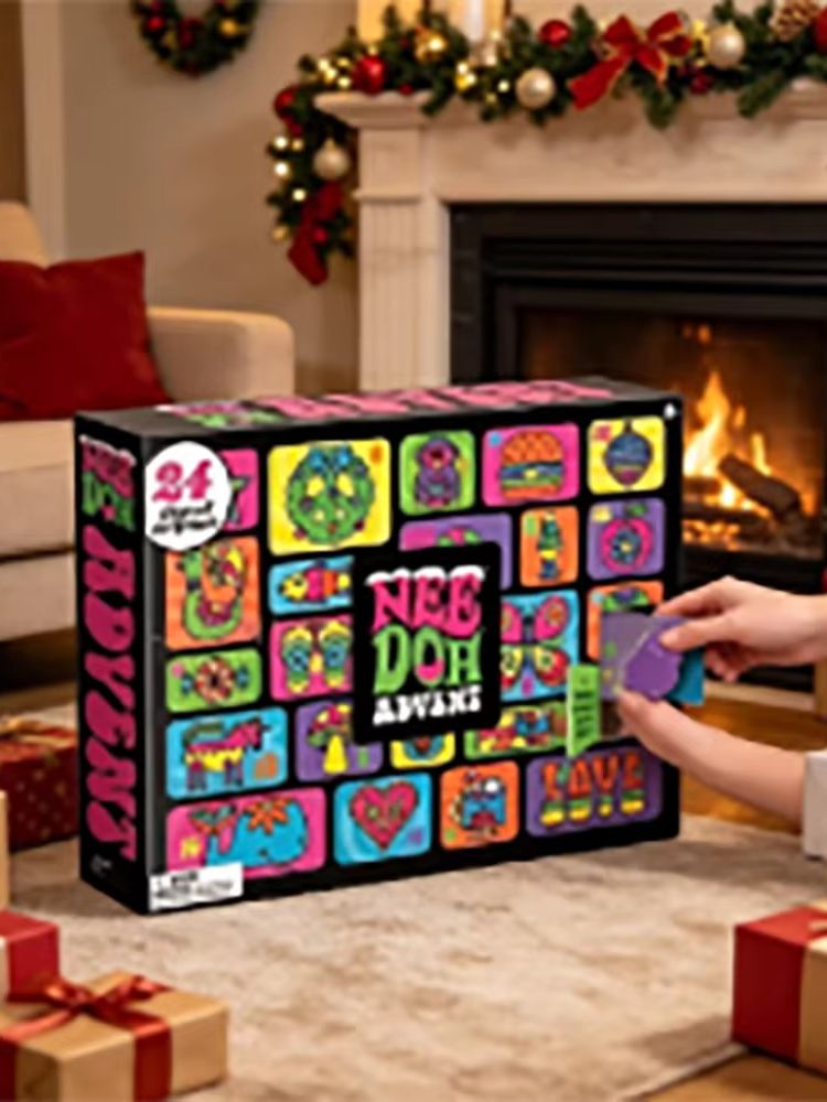ニードーハ アドベントカレンダー 24個入りミニスクイッシュ - Advent Calendar Gift のレビューと価格